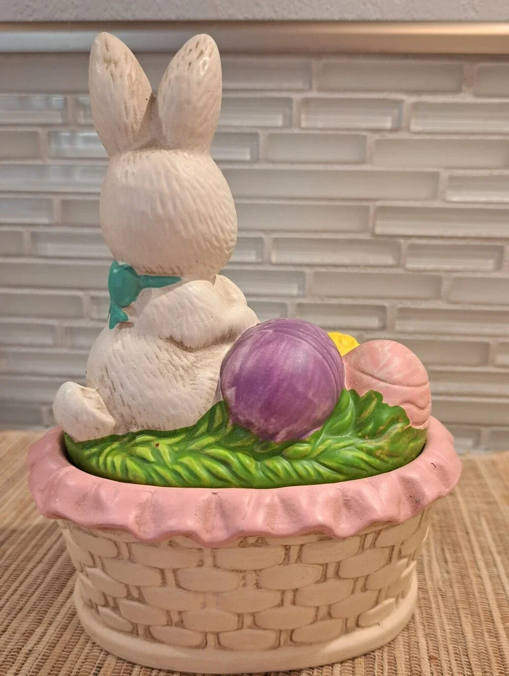 Vtg Lefton Easter Bunny Ceramic Box-Geo Z Lefton Design 1988